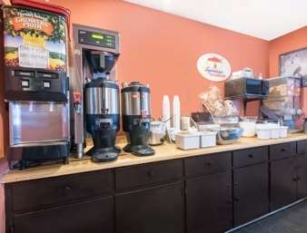 Super 8 By Wyndham Warroad Hotel Restaurant foto