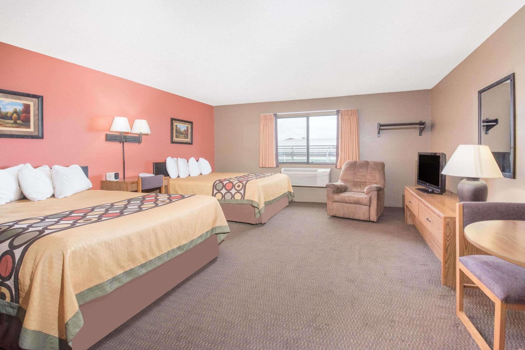 Super 8 By Wyndham Warroad Hotel Exterior foto